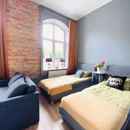 Nowy Dluga 아파트