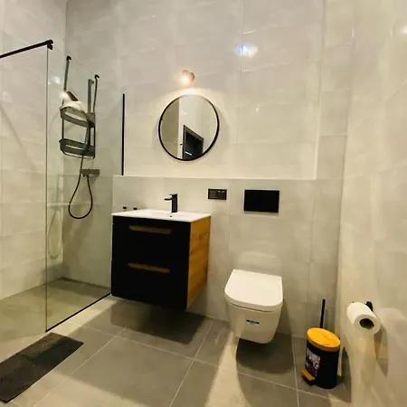 Nowy Dluga 아파트 포즈난