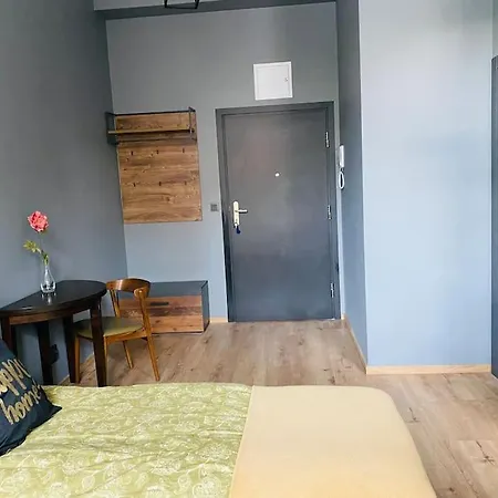 Nowy Dluga 아파트